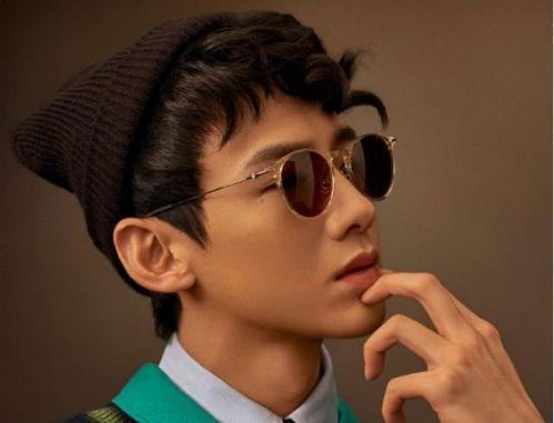 娱乐记者爆料白敬亭是谁,娱乐记者独家爆料引热议