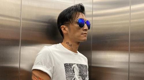 知情人爆料圈内有位男星,娱乐圈神秘男星身份曝光，背后故事令人震惊！”  第3张